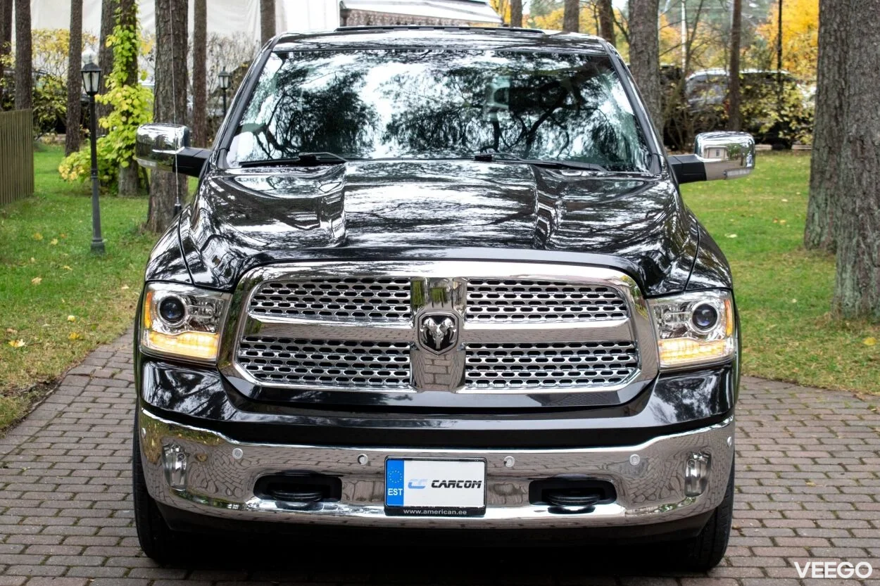 Dodge Ram 4WD LARAMIE 3 179kW