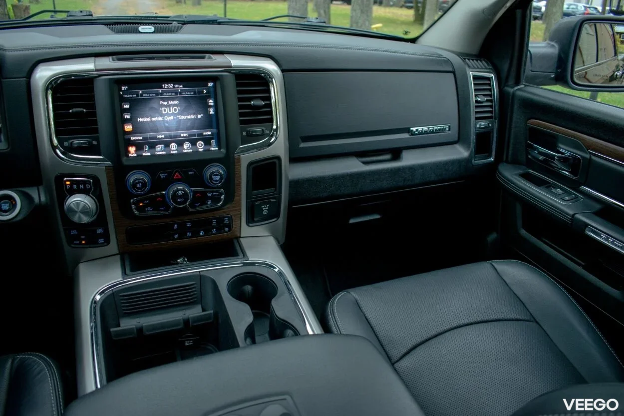 Dodge Ram 4WD LARAMIE 3 179kW