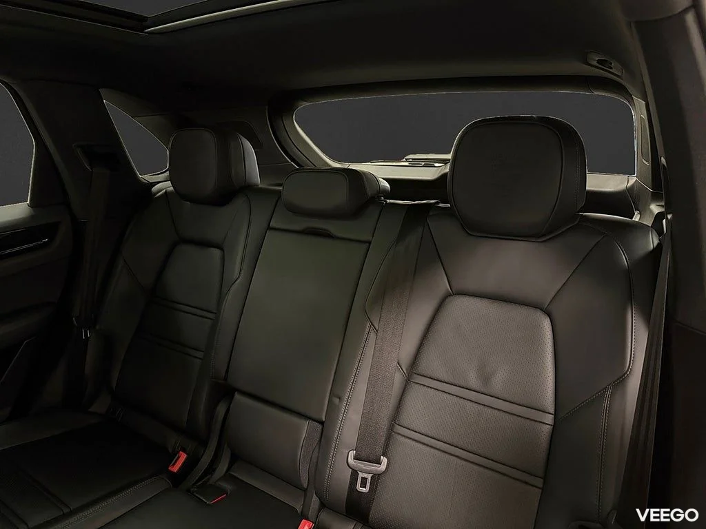 Porsche Cayenne E-Hybrid 462HK Pano /Soft Close /HuD/Se Spec 340kW