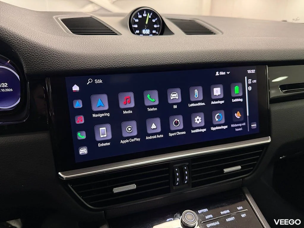 Porsche Cayenne E-Hybrid 462HK Pano /Soft Close /HuD/Se Spec 340kW