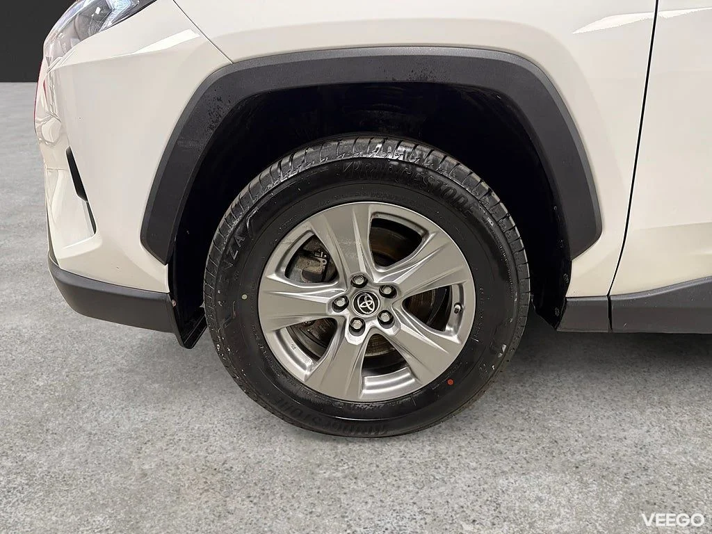 Toyota RAV4 Hybrid AWD-i E-CVT 222HK Active /B-Kamera 163kW
