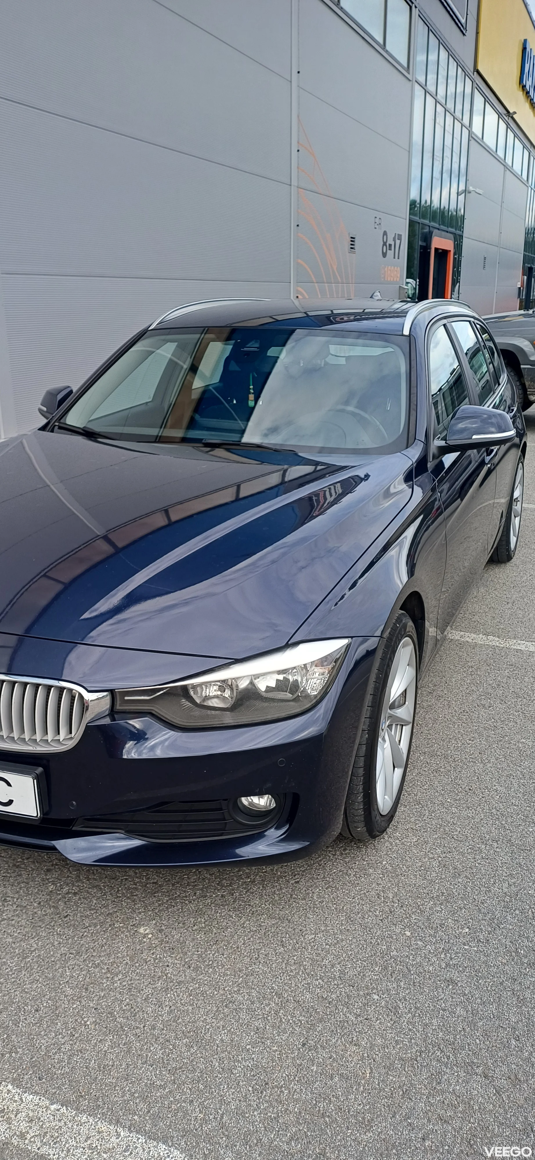 BMW 318 2.0 105kW