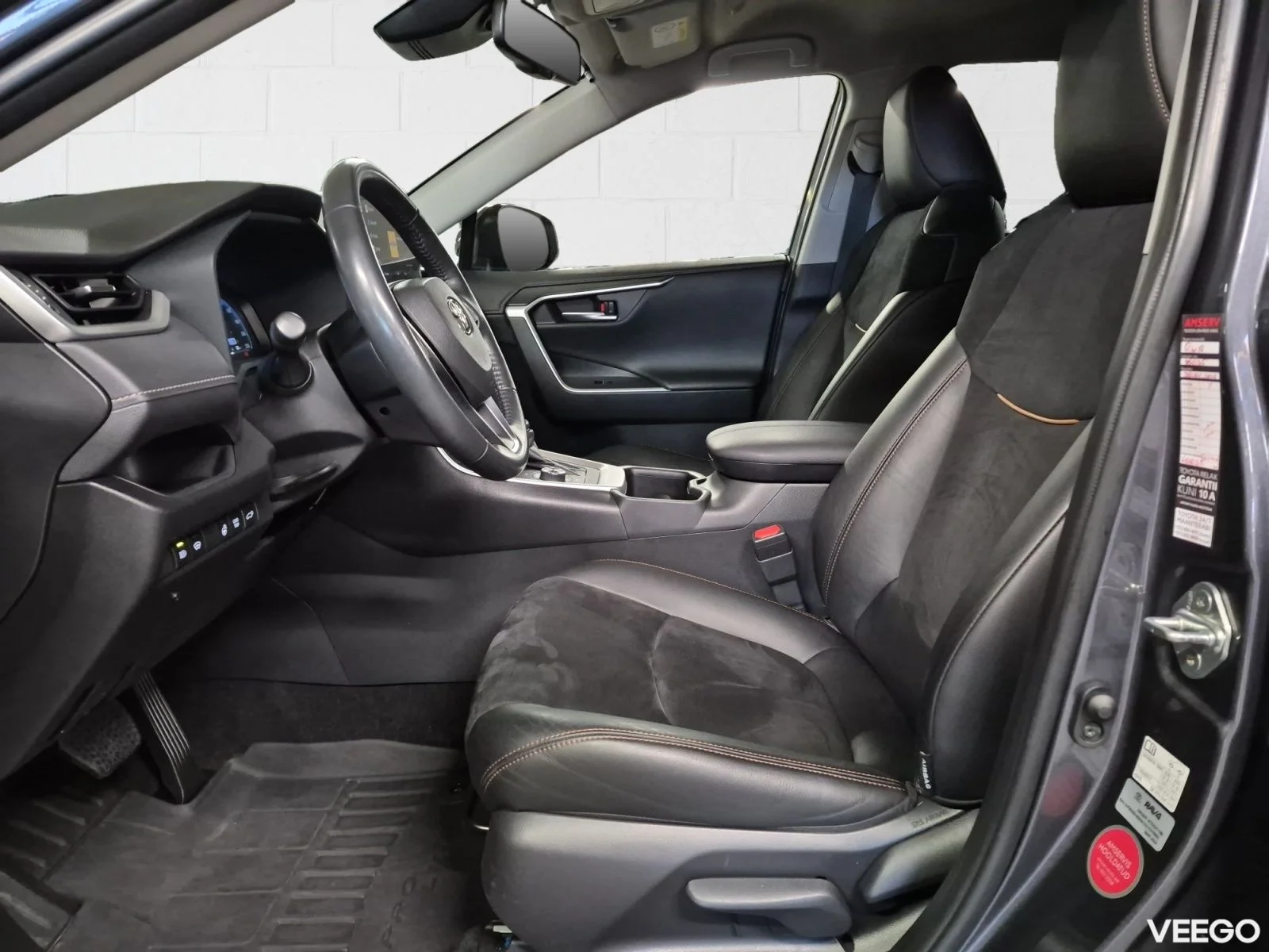 Toyota RAV4 Luxury Plus AWD 2.5 131kW