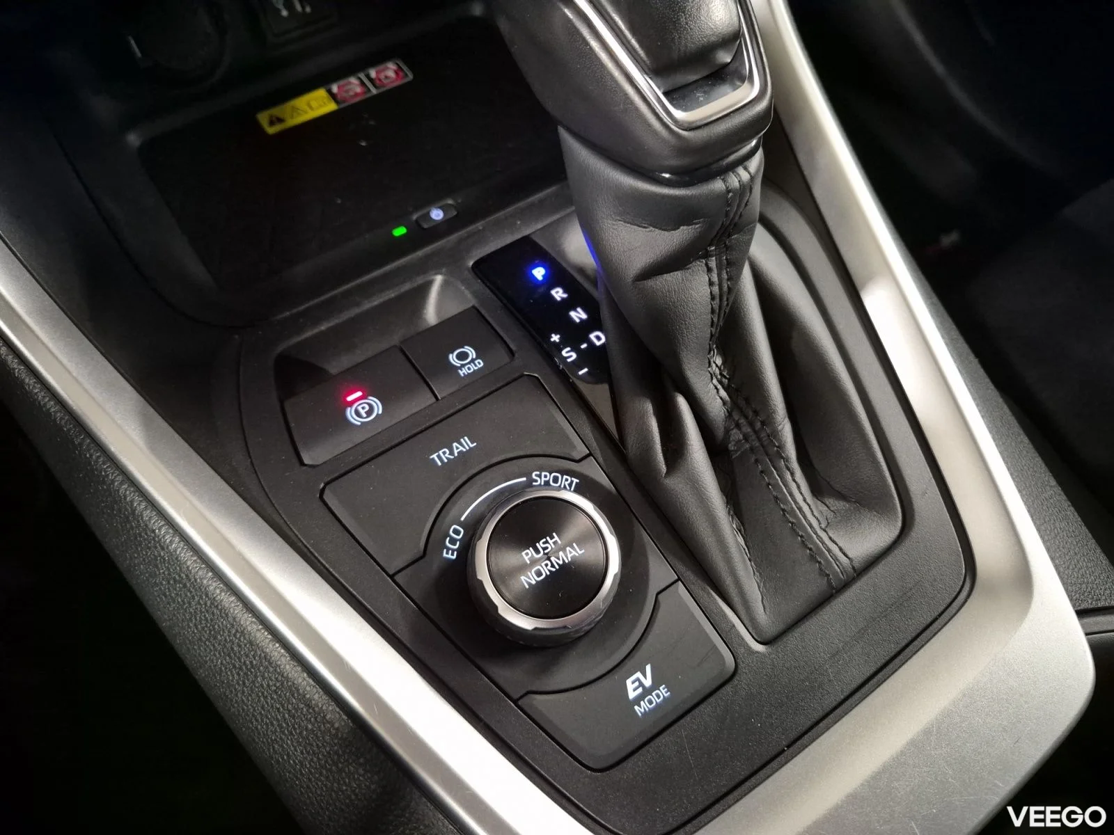Toyota RAV4 Luxury Plus AWD 2.5 131kW