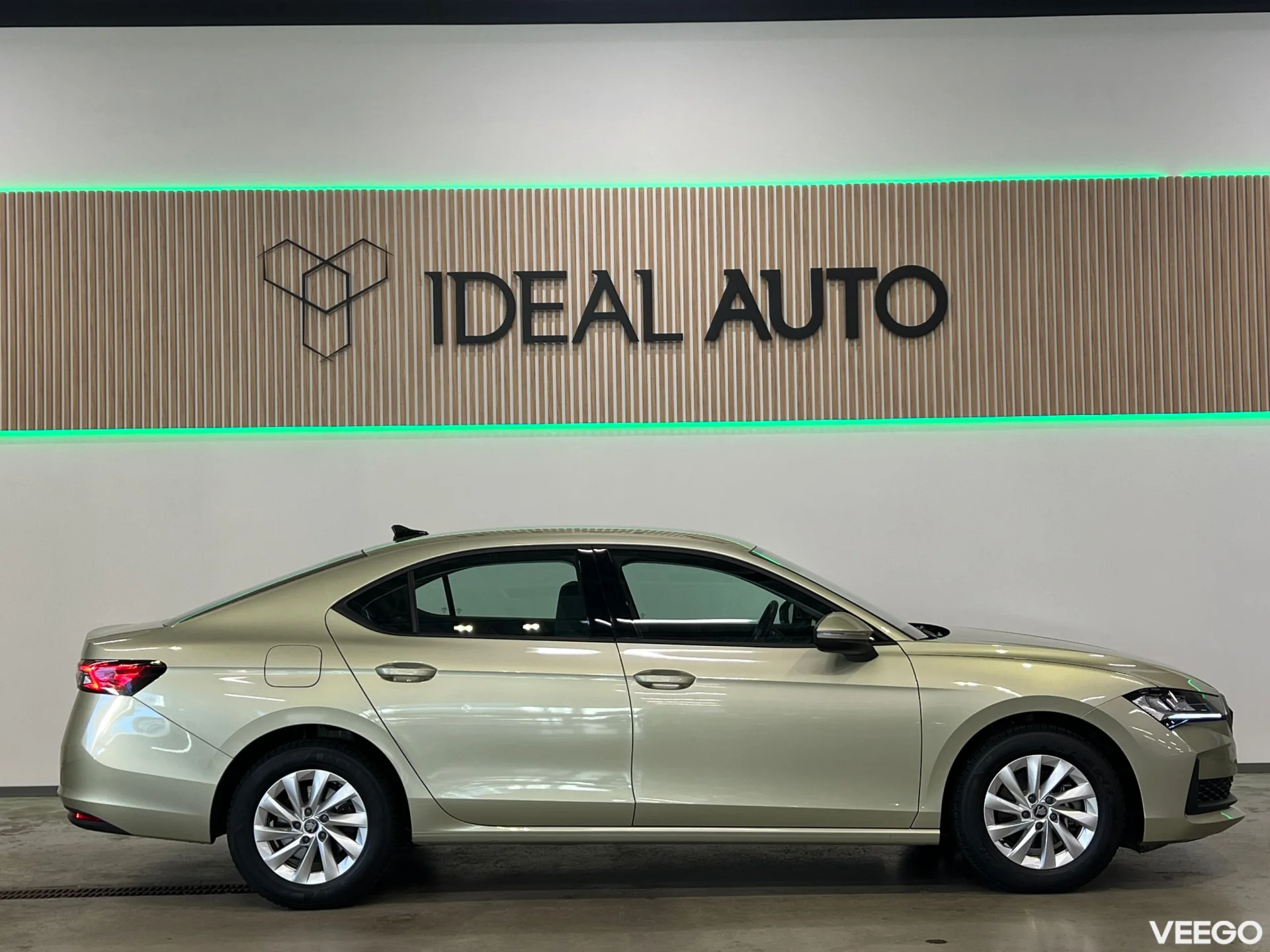 Skoda Superb - 1.5 110kW