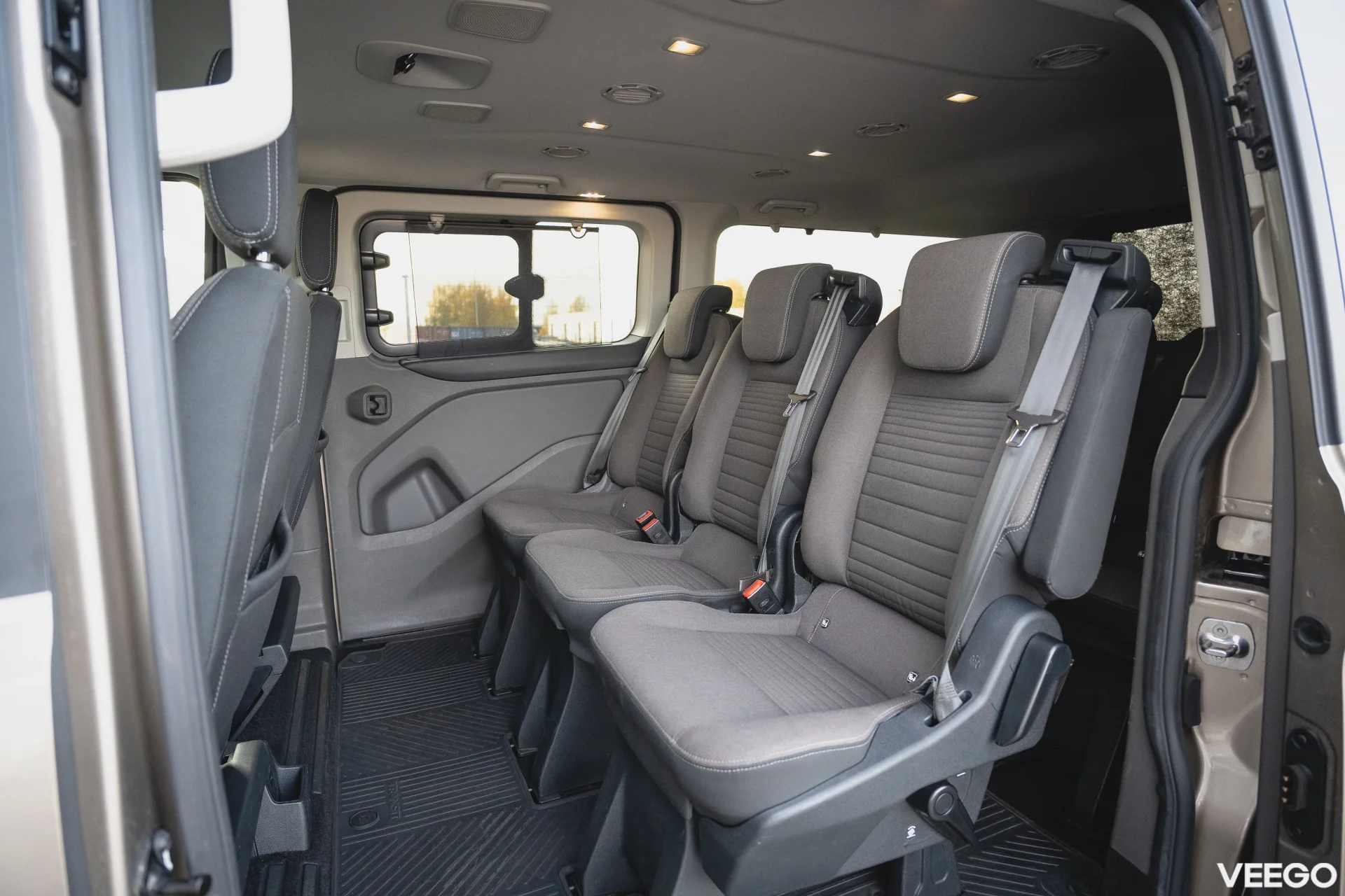 Ford Tourneo Custom 320L EcoBlue Titanium 2 136kW