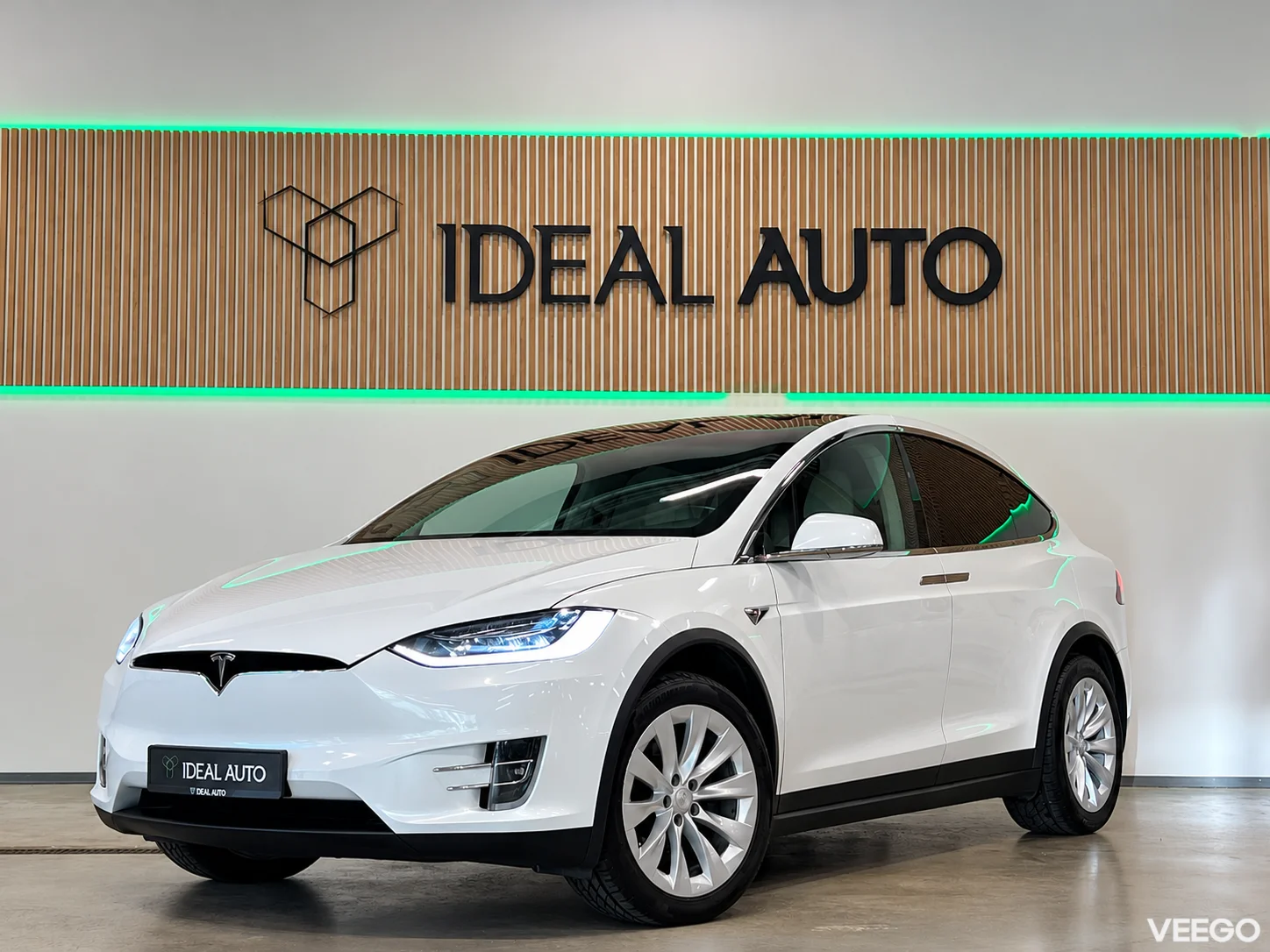 Tesla Model X - 158kW