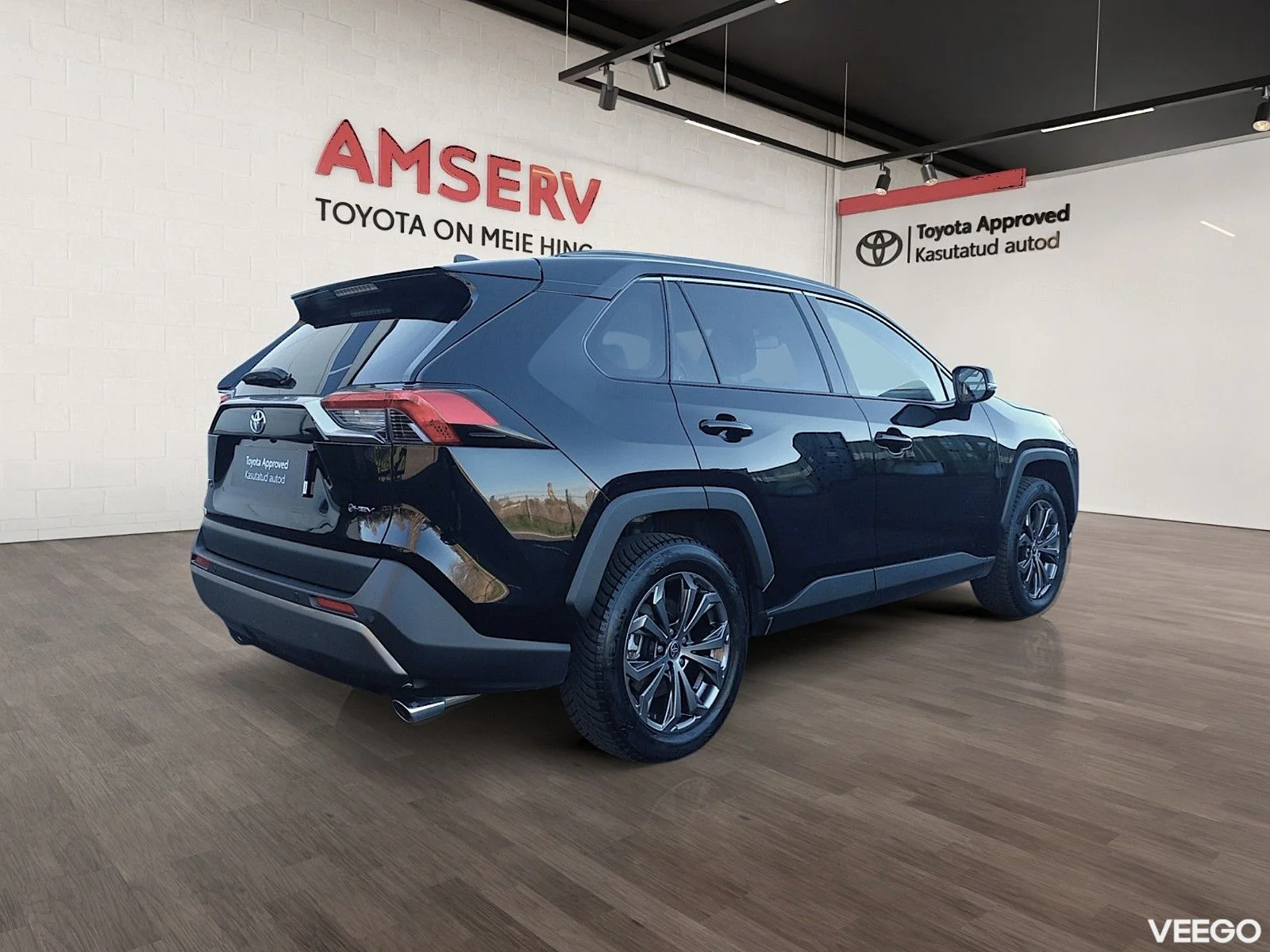 Toyota RAV4 Luxury Limited 2.5 131kW