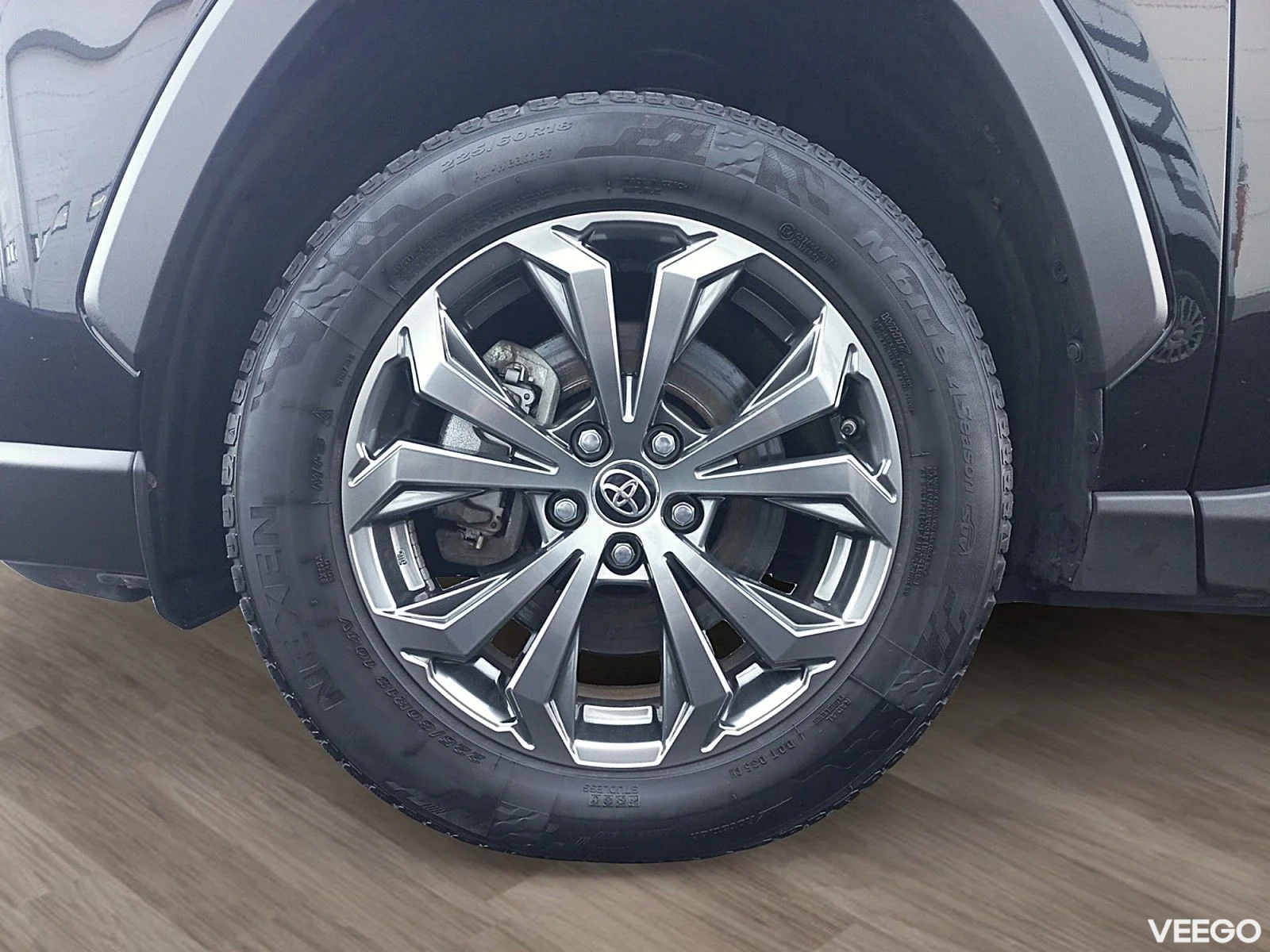 Toyota RAV4 Luxury Limited 2.5 131kW