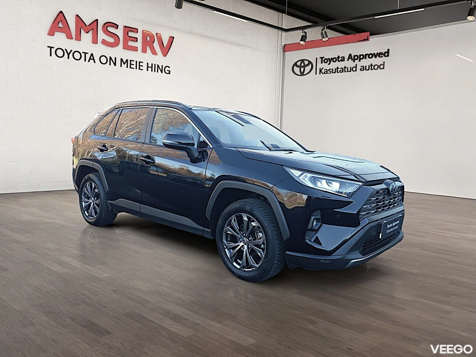 Toyota RAV4 Luxury Limited 2.5 131kW