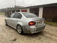 BMW 320D 2.0 120kW thumbnail
