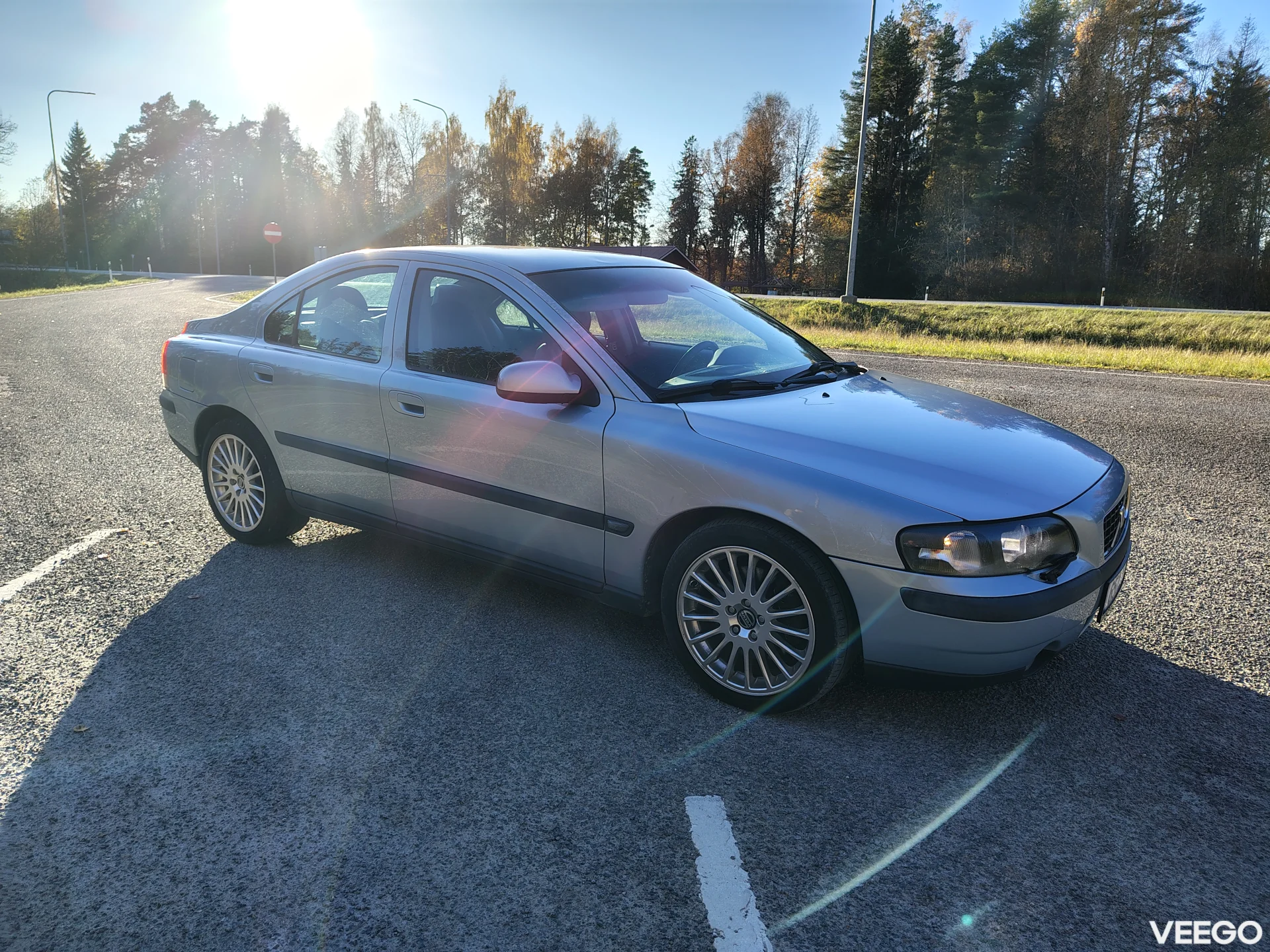 Volvo S60 T5 2.3 184kW