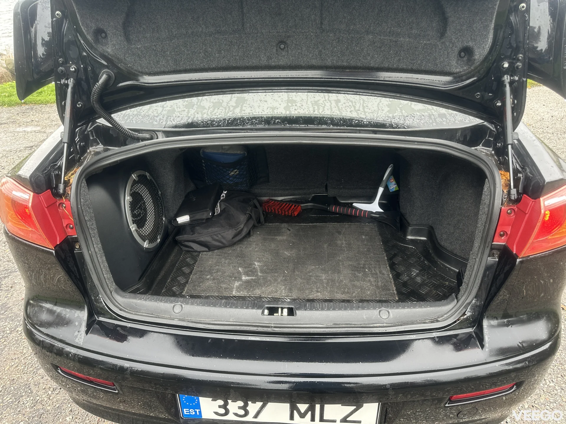 Mitsubishi Lancer 1.8 105kW