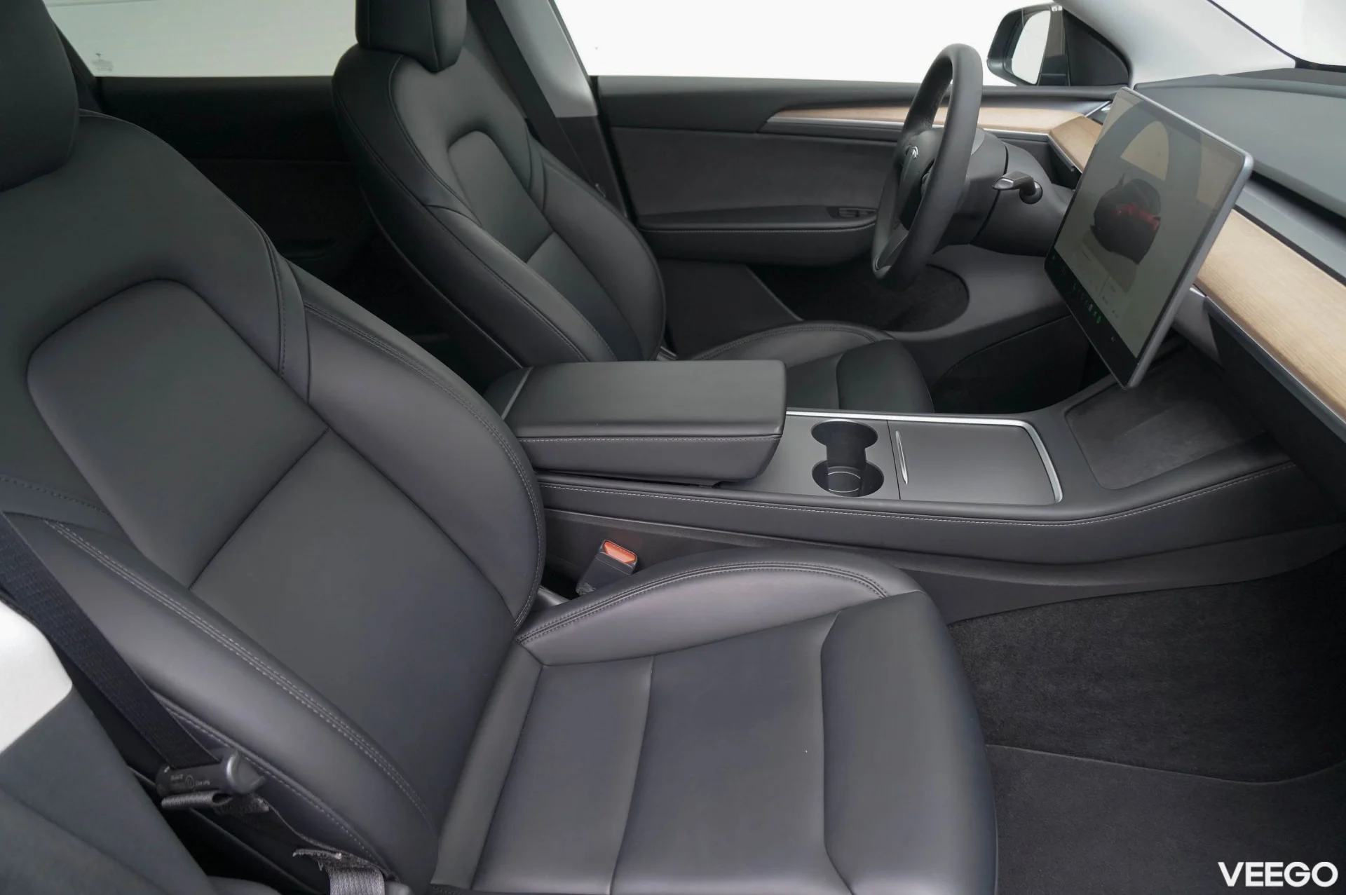 Tesla Model Y AWD Dual Motor Performance LR 0kW