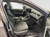 Toyota RAV4 Luxury + Comfort pakett 2 129kW thumbnail