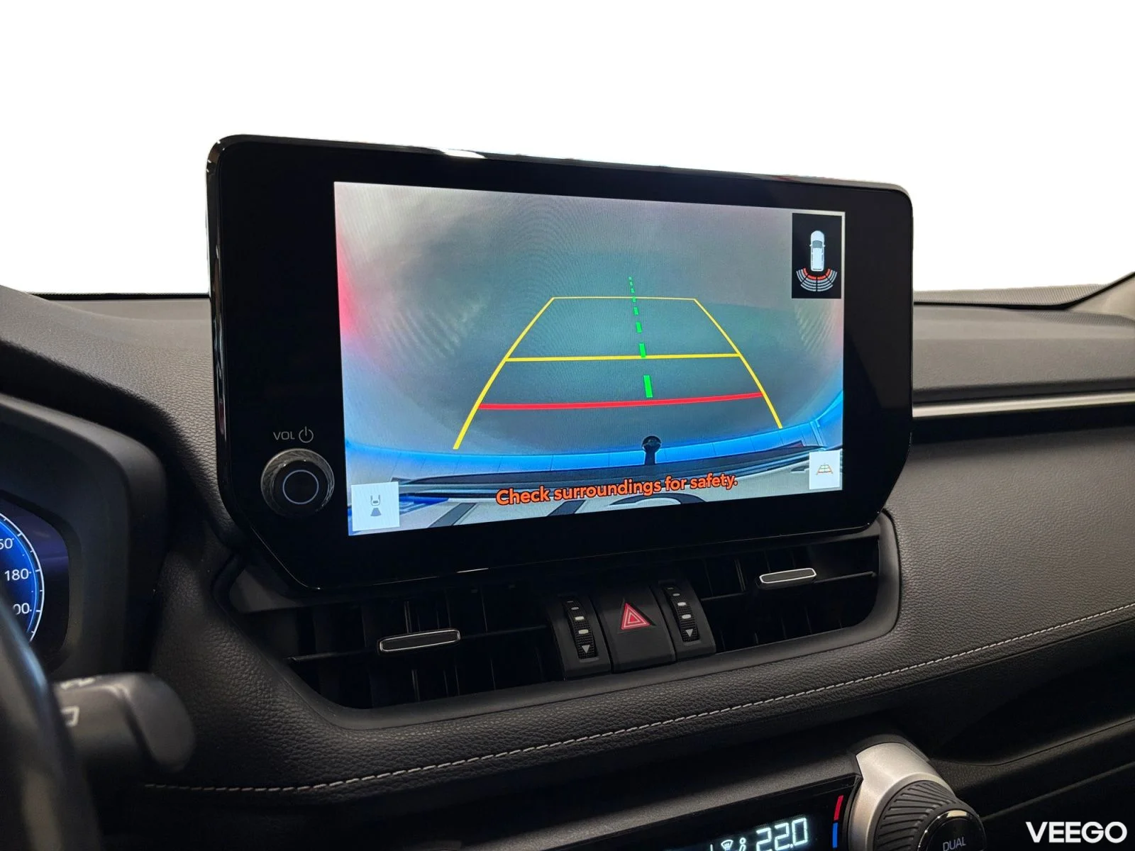 Toyota RAV4 Luxury + Comfort pakett 2 129kW