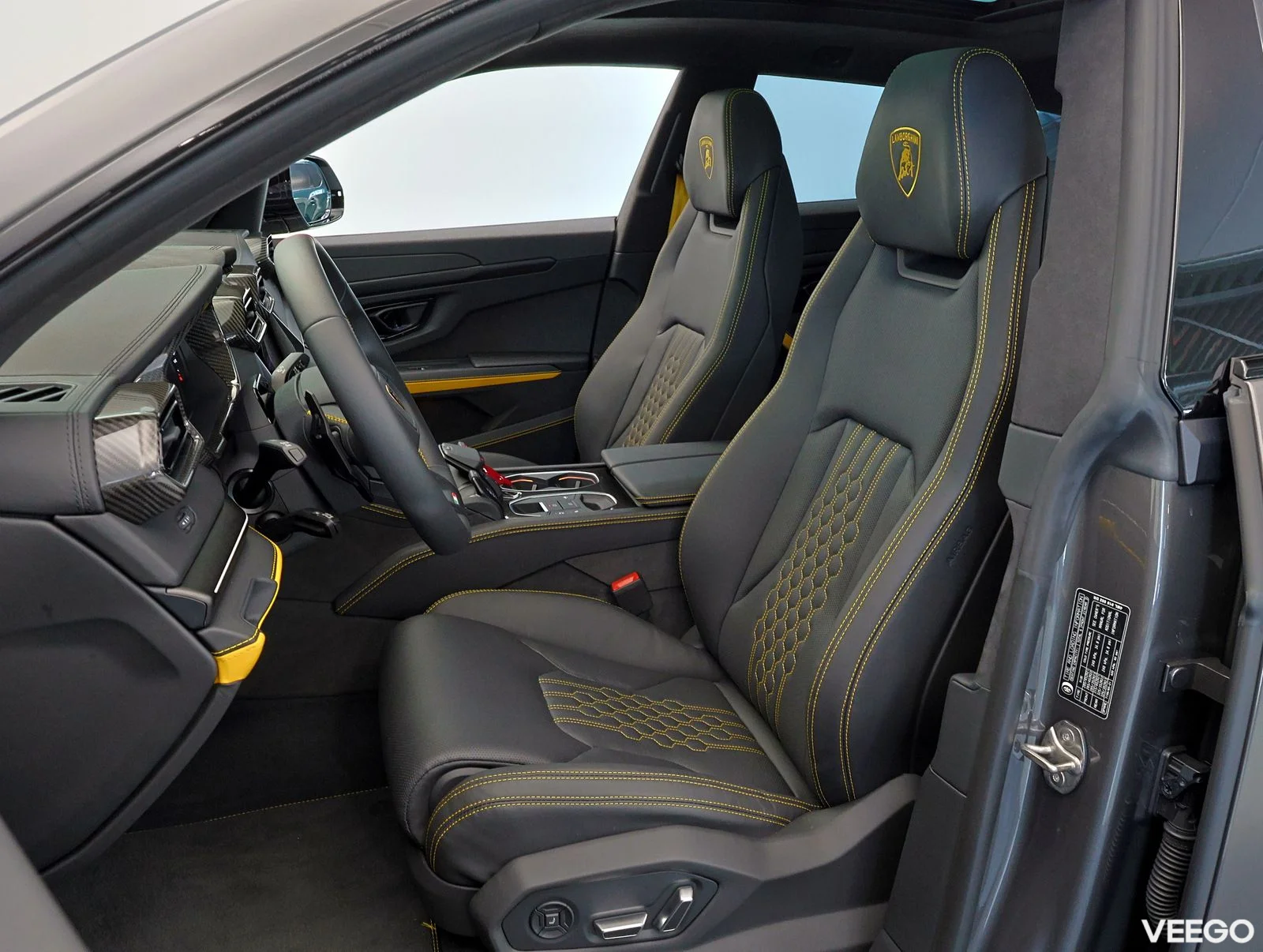 Lamborghini Urus - 456kW