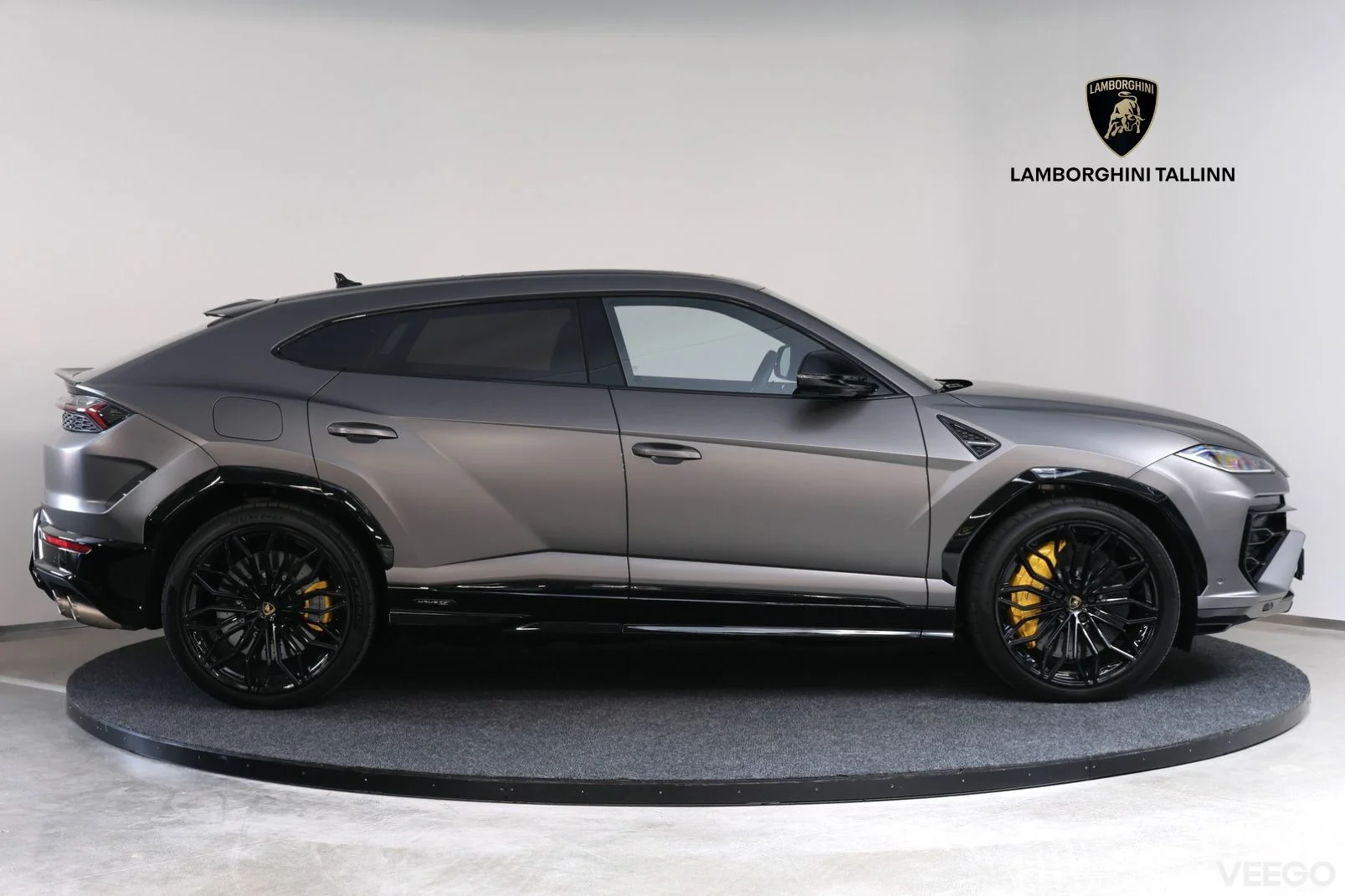Lamborghini Urus - 456kW