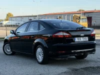 Ford Mondeo Ghia 2 103kW thumbnail