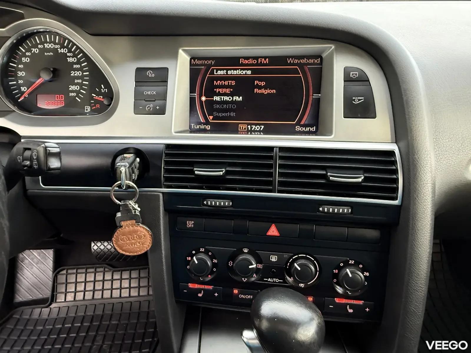 Audi A6 Avant Quattro 2.7 132kW