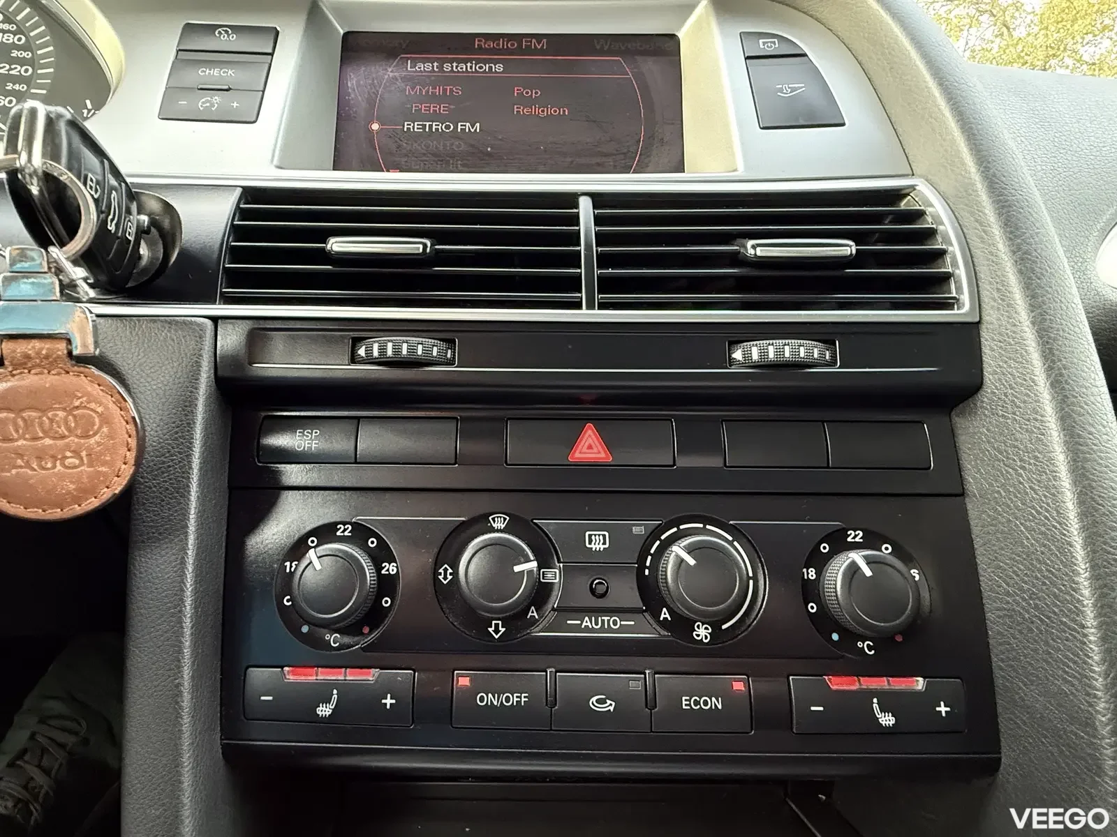 Audi A6 Avant Quattro 2.7 132kW