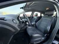 Ford Mondeo Ghia 2 103kW thumbnail
