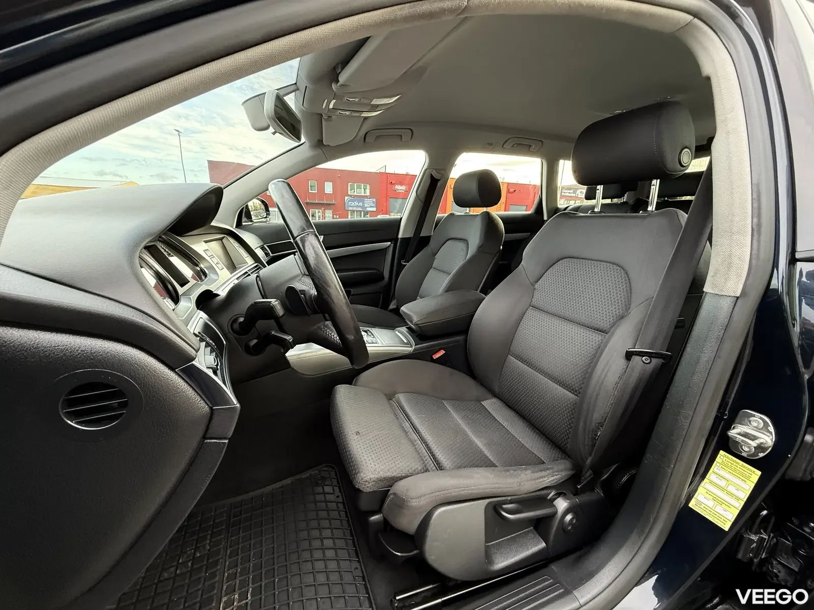 Audi A6 Avant Quattro 2.7 132kW