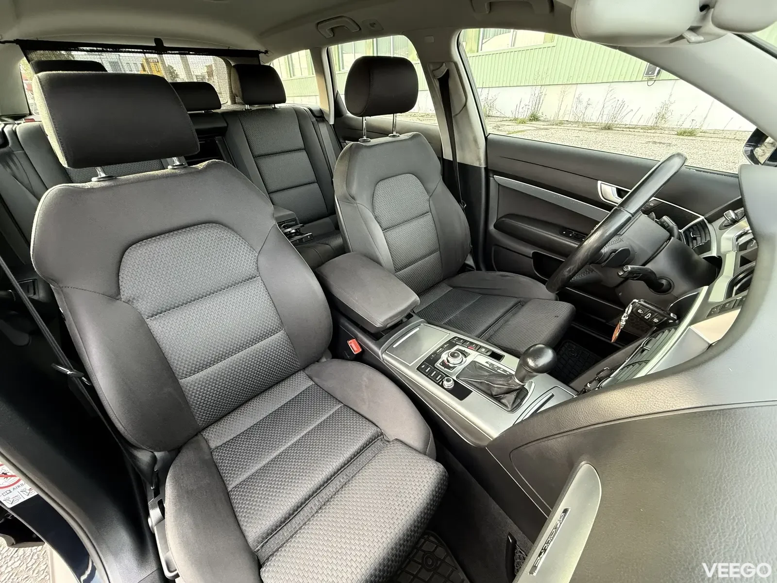 Audi A6 Avant Quattro 2.7 132kW