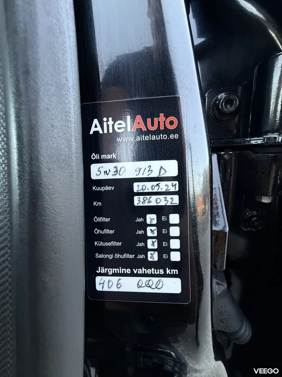 Ford Mondeo Ghia 2 103kW