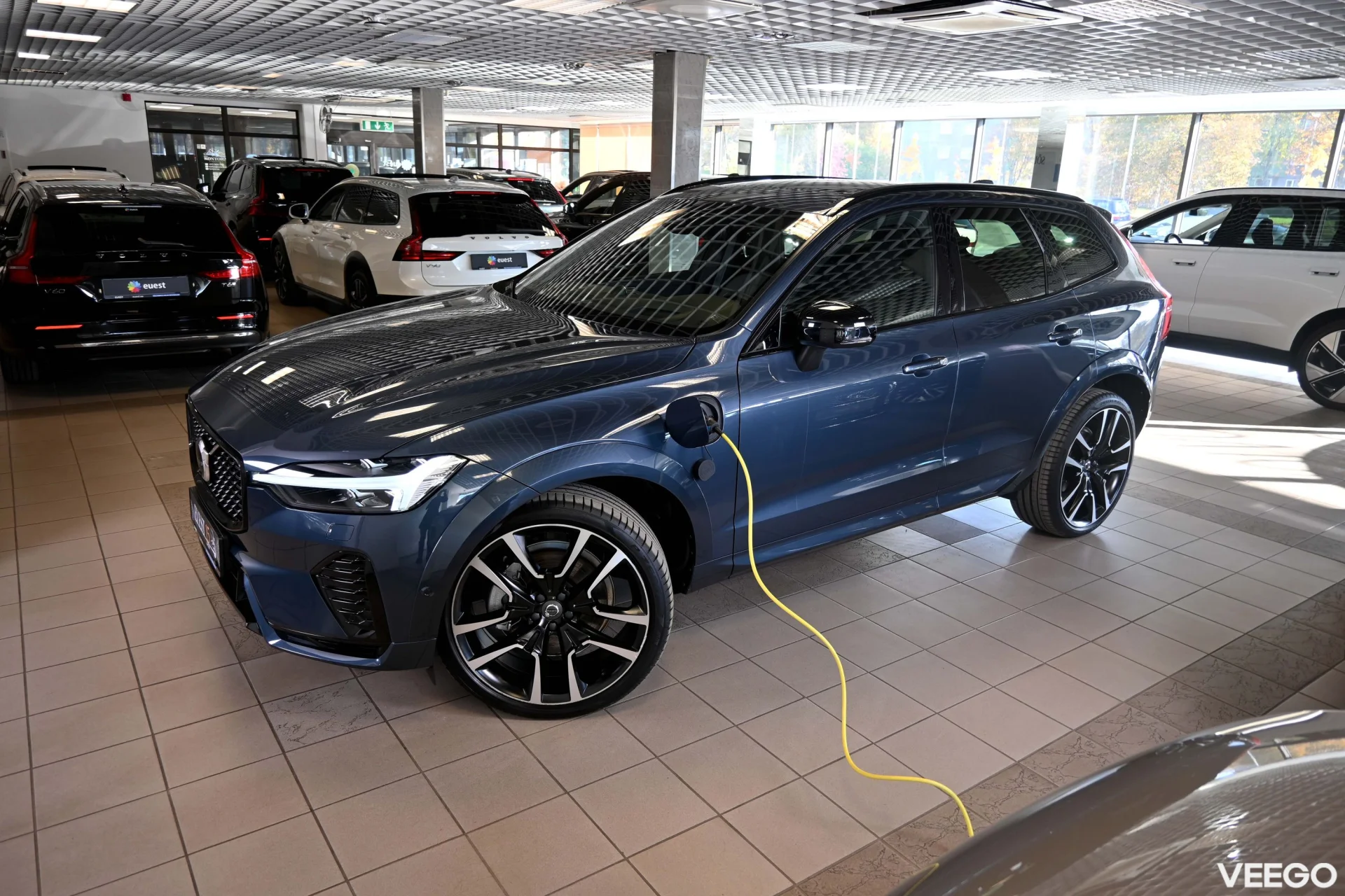 Volvo XC60 AWD 4C B&W ULTIMATE DARK+EXTERIOR INTELLI XENIUM FULL MY2024 2 335kW