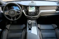 Volvo XC60 AWD 4C B&W ULTIMATE DARK+EXTERIOR INTELLI XENIUM FULL MY2024 2 335kW thumbnail