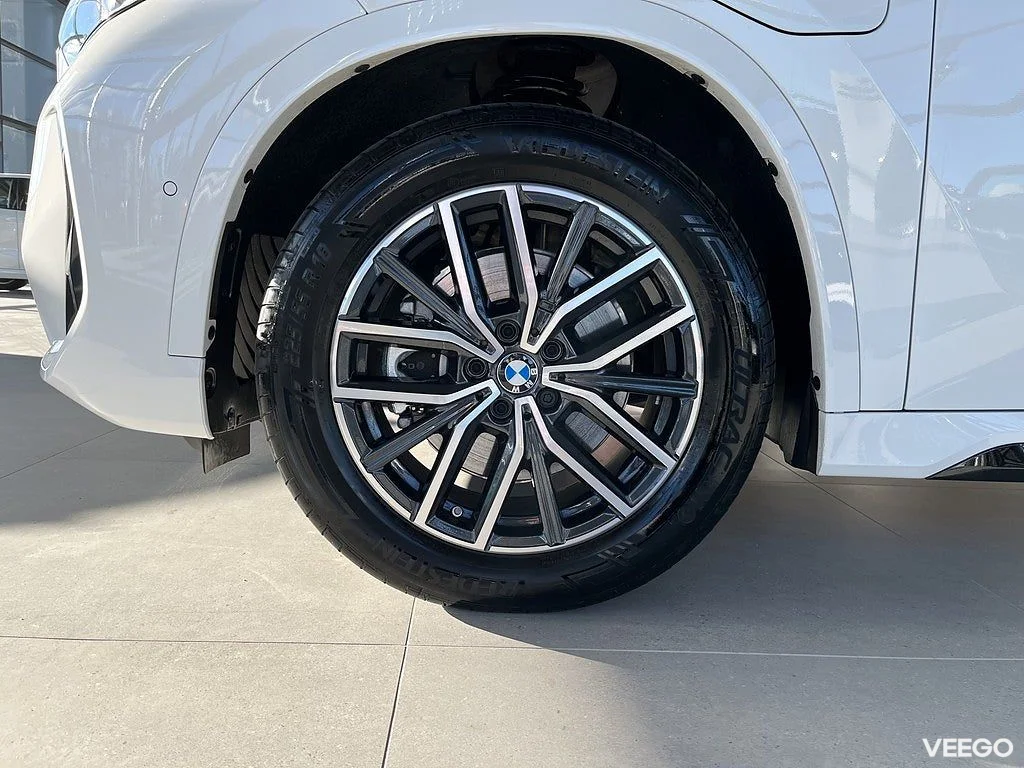 BMW X1 xDrive25e M Sport Drag Rattvärme 18" Park/Drive Assist 0kW