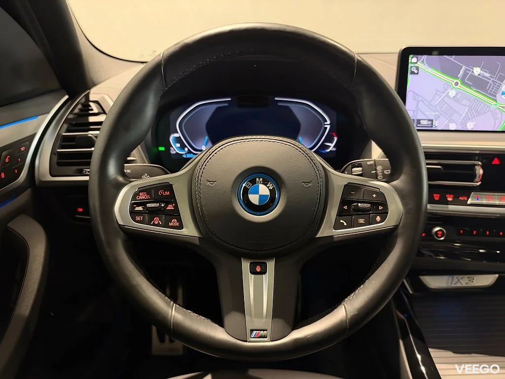 BMW iX3 Charged M Sport Drag P/D-Assist Panorama Elstol m minne 0kW