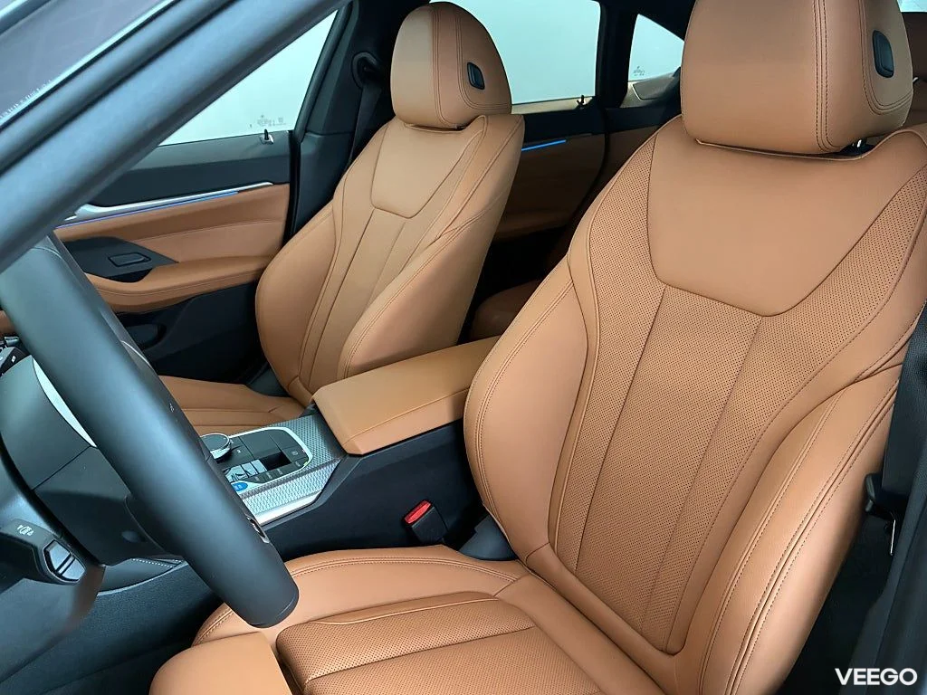 BMW i4 M60 xDrive Taklucka H/K Drag Rattvärme ComfortAccess 0kW