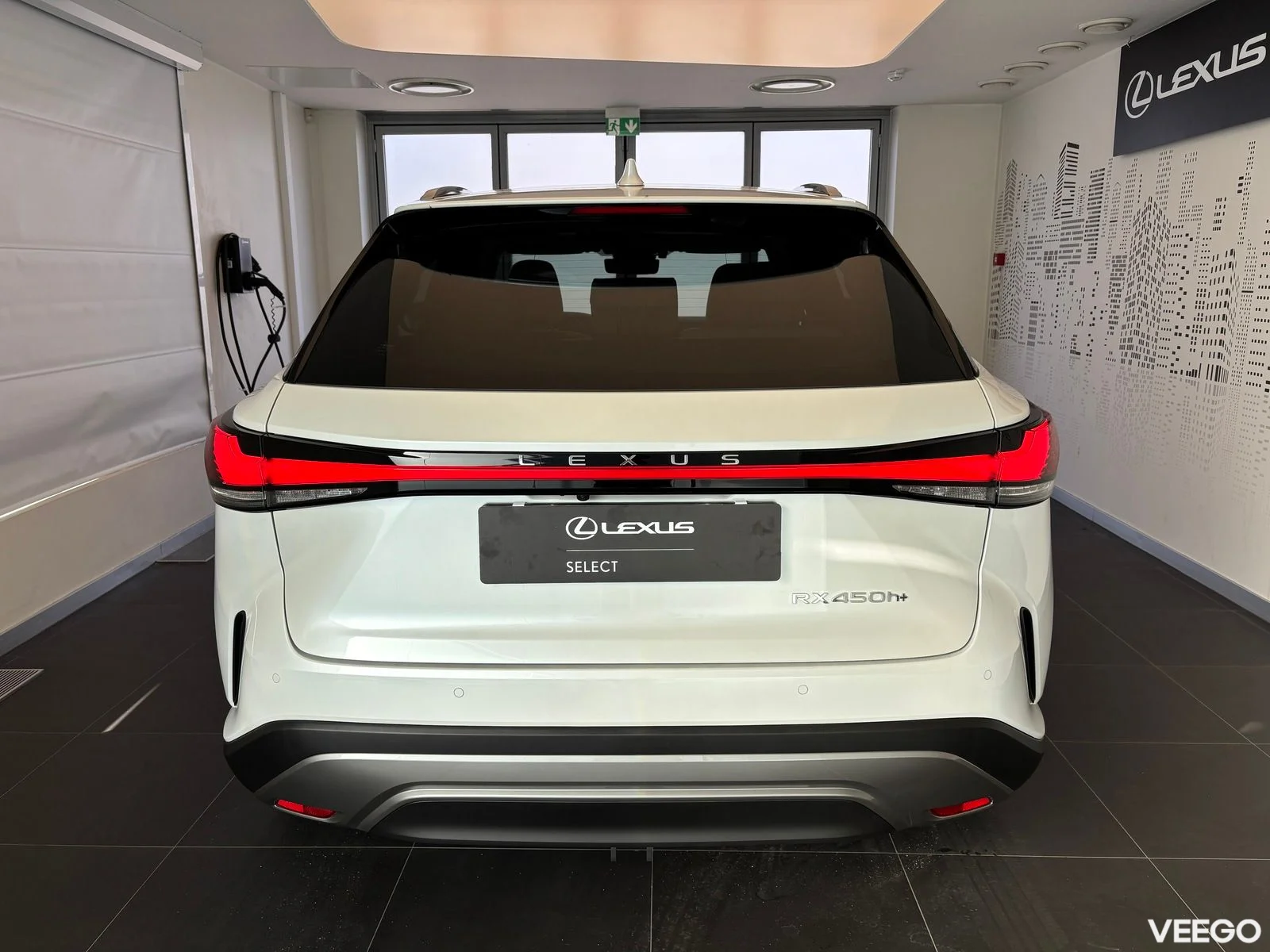 Lexus RX 450h+ - 225kW