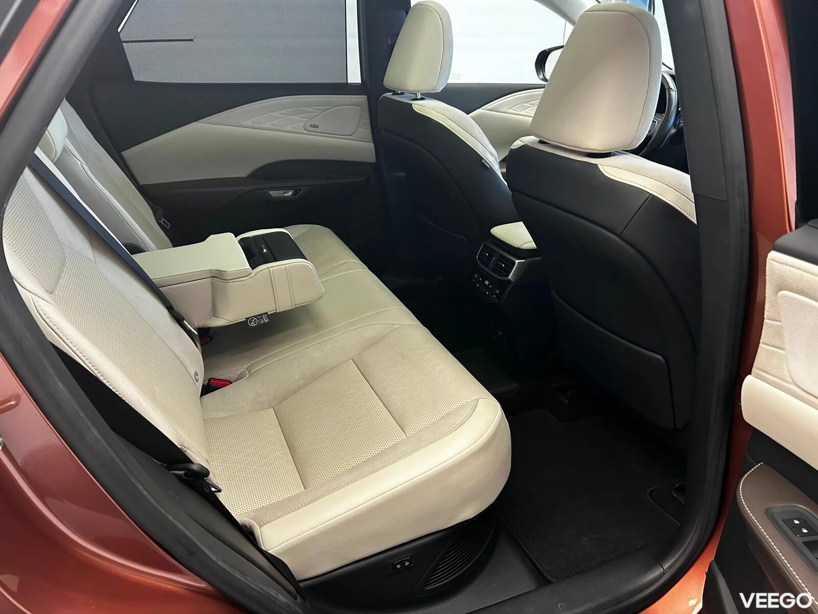 Lexus RX 450h+ - 136kW