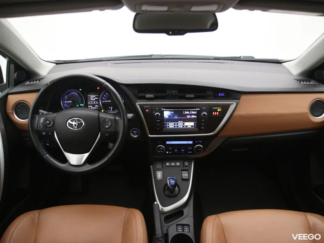 Toyota Auris 1.8 100kW