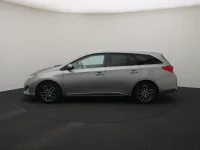 Toyota Auris 1.8 100kW thumbnail