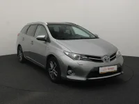 Toyota Auris 1.8 100kW thumbnail