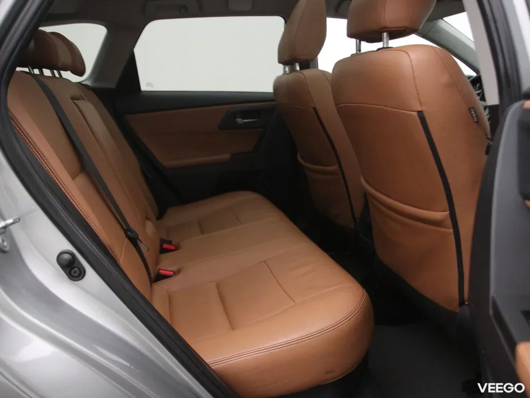 Toyota Auris 1.8 100kW