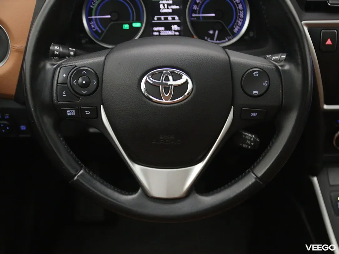 Toyota Auris 1.8 100kW