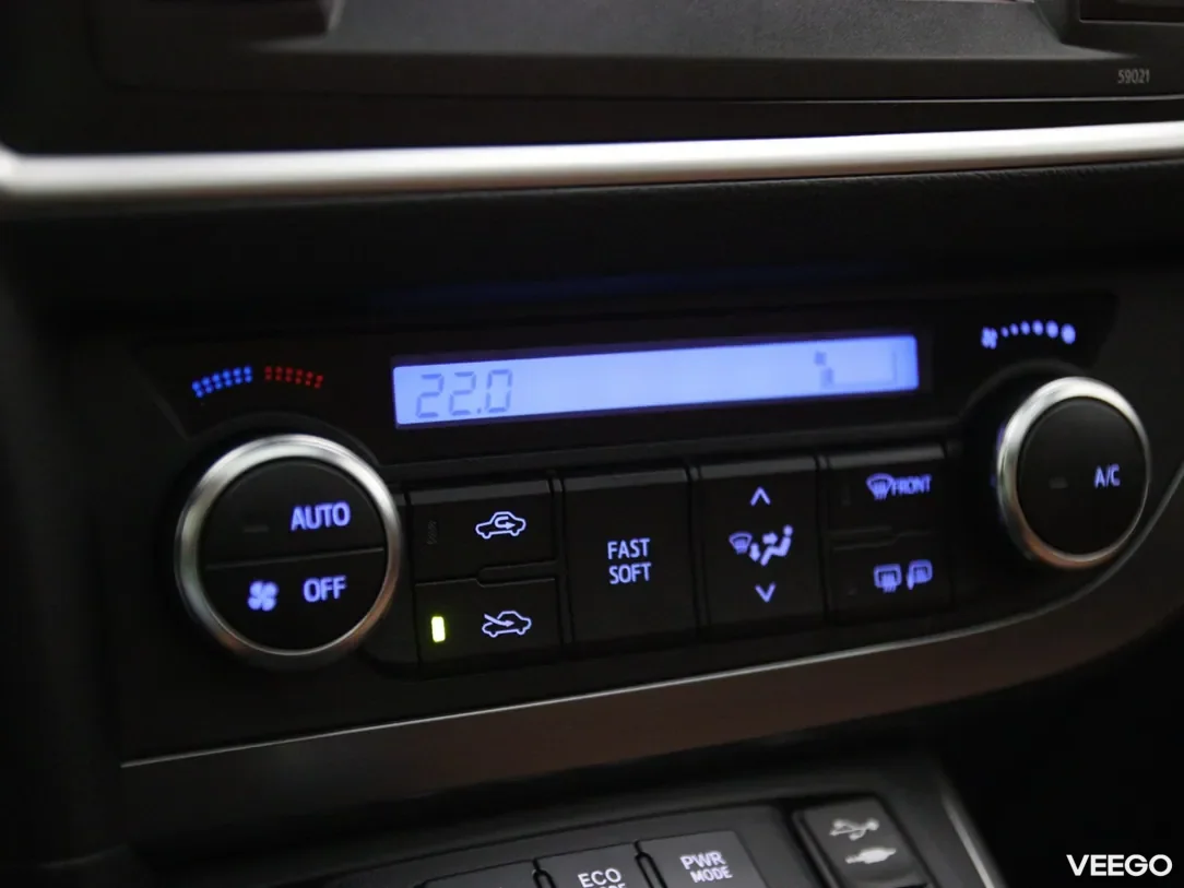 Toyota Auris 1.8 100kW