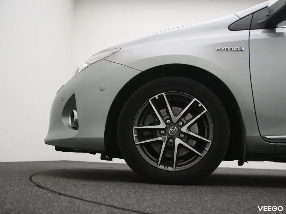 Toyota Auris 1.8 100kW