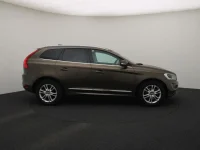 Volvo XC60 2.4 133kW thumbnail