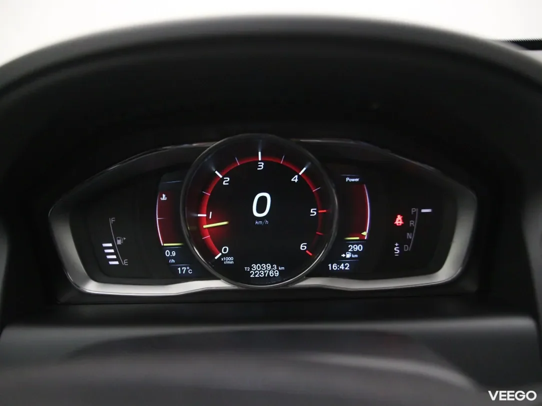 Volvo XC60 2.4 133kW