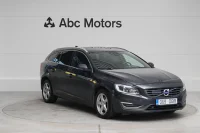 Volvo V60 Summum D4 2 140kW thumbnail