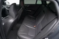 Volvo V60 Summum D4 2 140kW thumbnail