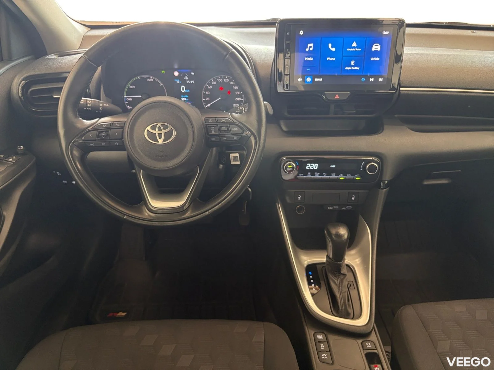 Toyota Yaris Active Hybrid 1.5 68kW