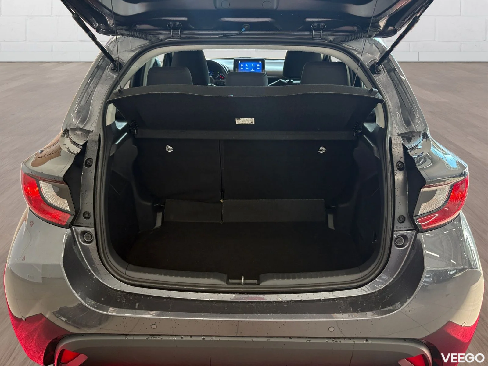 Toyota Yaris Active Hybrid 1.5 68kW