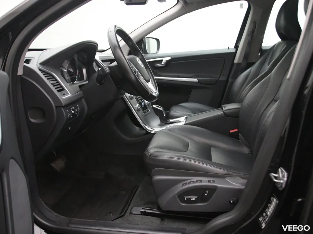 Volvo XC60 2 180kW